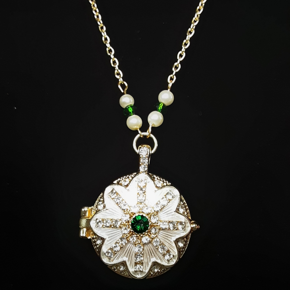 Handmade Locket Necklace Vintage Style Rhinestones 21" Long Chain - Picture 3 of 7